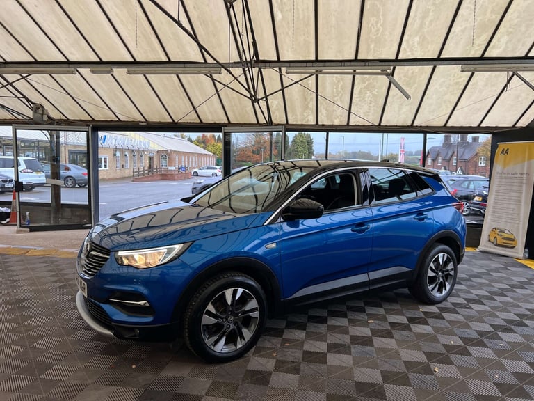2018 Vauxhall Grandland X 1.5 Grandland X Sport Nav TD S/S Auto 5dr SUV Diesel Automatic