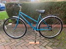 Reflex Lafayette lady’s/hybrid bicycle 
