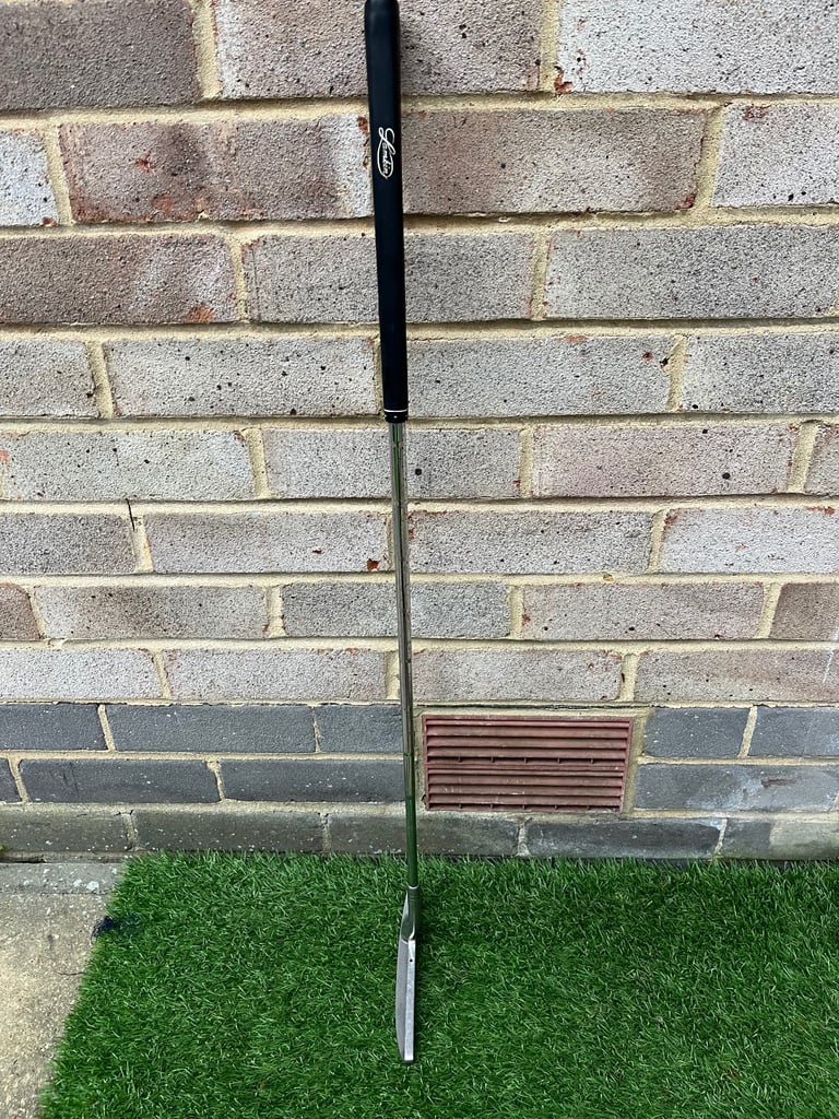 SIMMONS GREAT WHITE USA PUTTER 