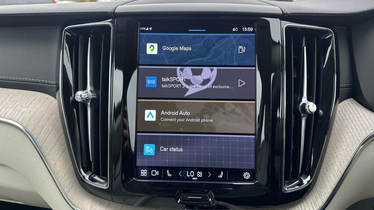 2021 Volvo XC60 2.0 B5P Inscription 5dr AWD Geartronic ESTATE PETROL Automatic