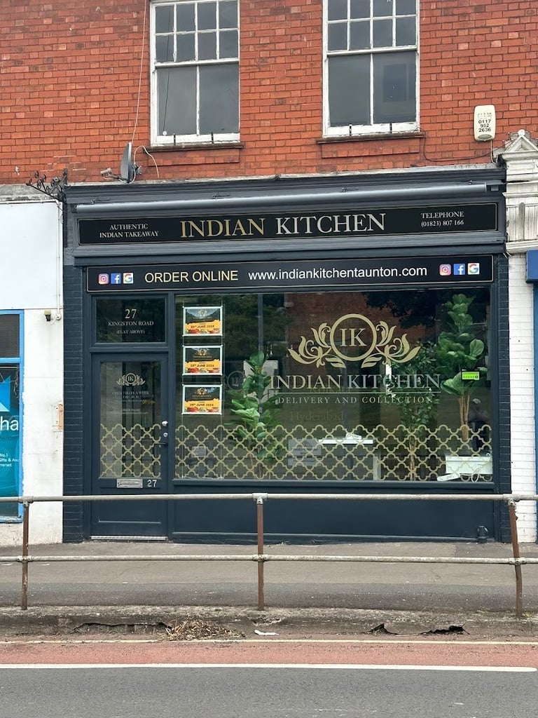 Tandoori chef , weekly pay and free stay