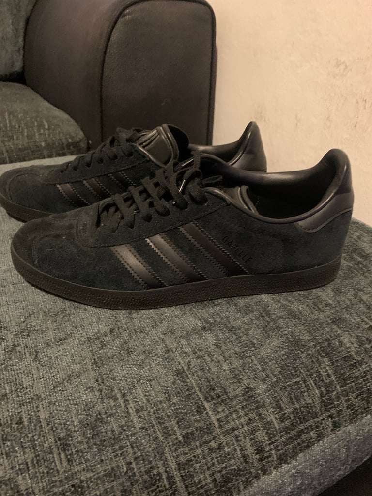 image for Adidas gazelle 