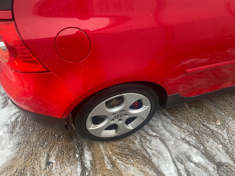 Volkswagen golf gti 2.0 tfsi 200 full year mot 
