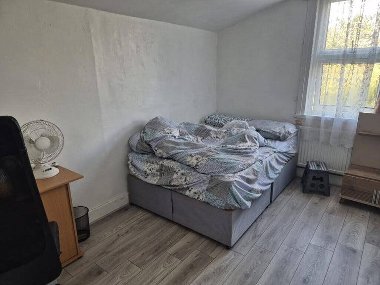 🏡 Single Room – East Ham 🏡🗝