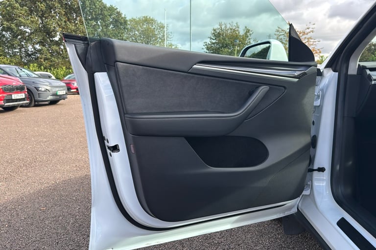  Tesla Model Y dual Motor Long Range Suv 5dr Electric Auto 4wde 384 Bhp Electric