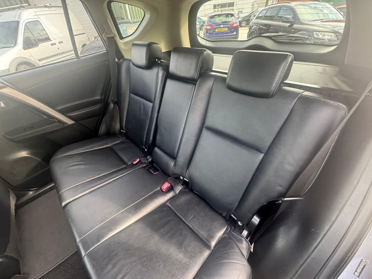 2013 Toyota RAV4 2.2 D-4D Invincible 4WD Euro 5 5dr ESTATE Diesel Manual