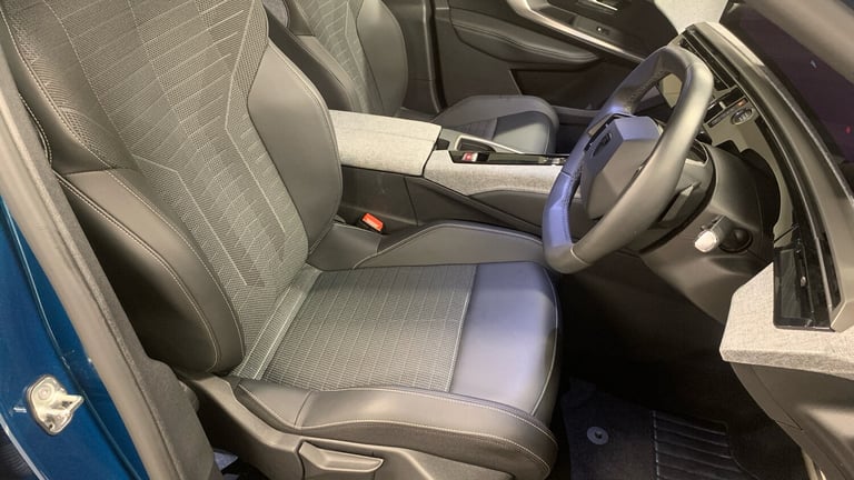 2024 Peugeot 3008 1.2 MHEV Allure e-DSC Euro 6 (s/s) 5dr SUV Hybrid Automatic