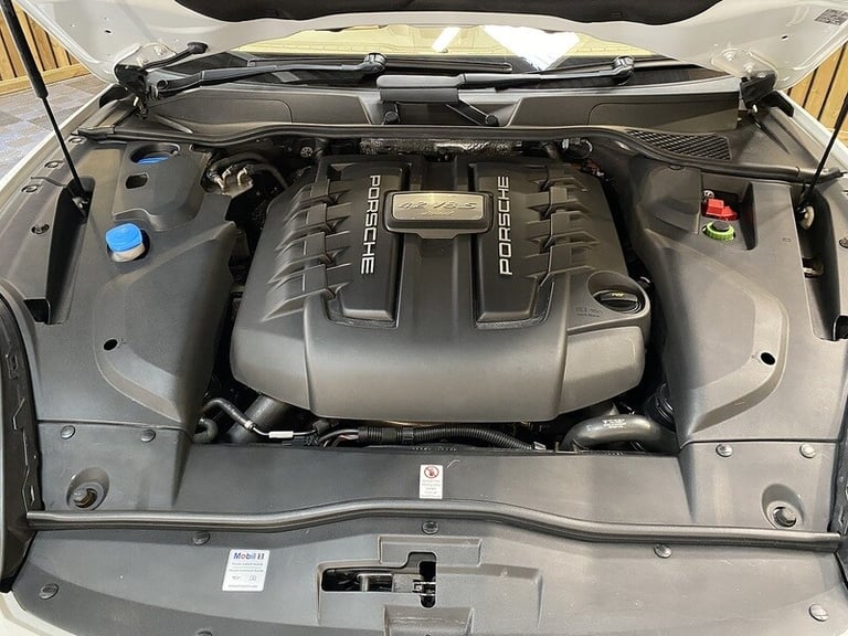 2016 Porsche Cayenne TD V8 S SUV Diesel Automatic