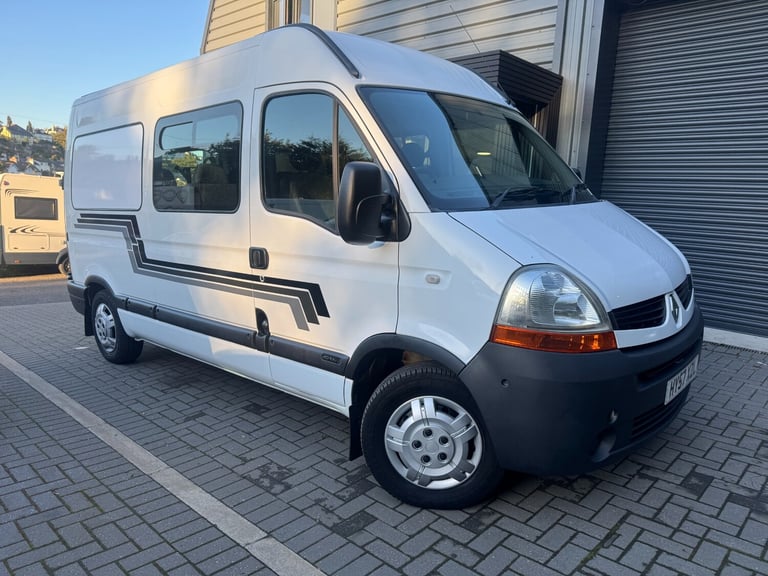 image for 2007 Renault Master RENAULT MASTER MM33dCi 100 Medium 7 Seat WAV Mini Bus MINI BUS Diesel Manual