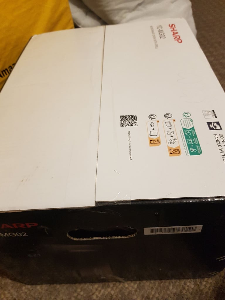 Brand-new microwave for sale 