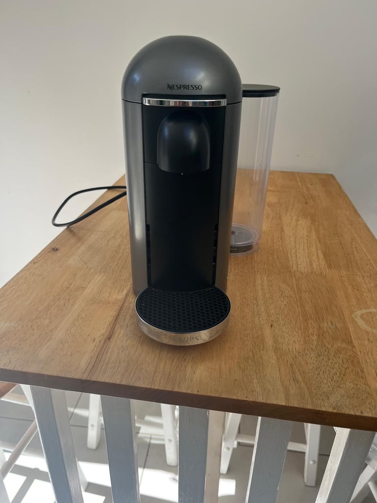 Nespresso Vertuo Plus Coffee Machine