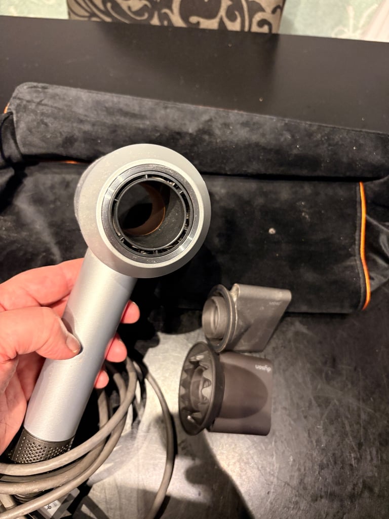 Dyson supersonic 