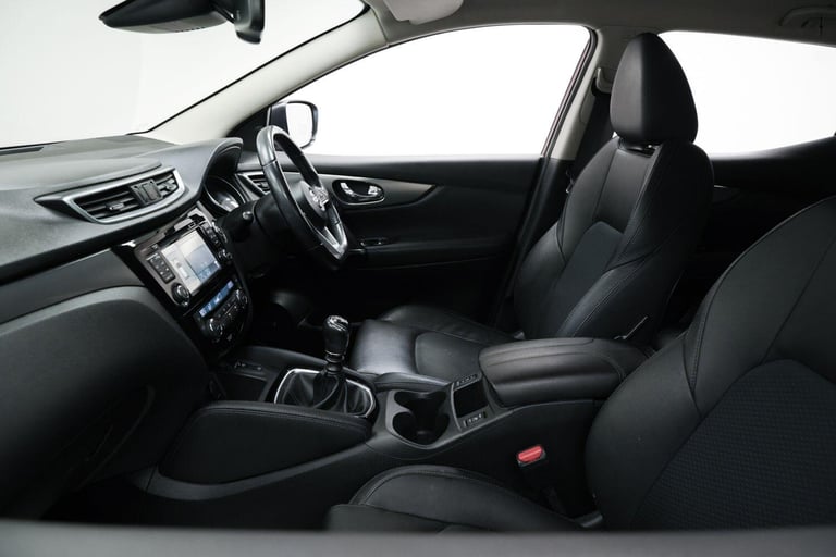  Nissan Qashqai 1.5 dCi Tekna Euro 6 (s/s) 5dr Diesel Manual