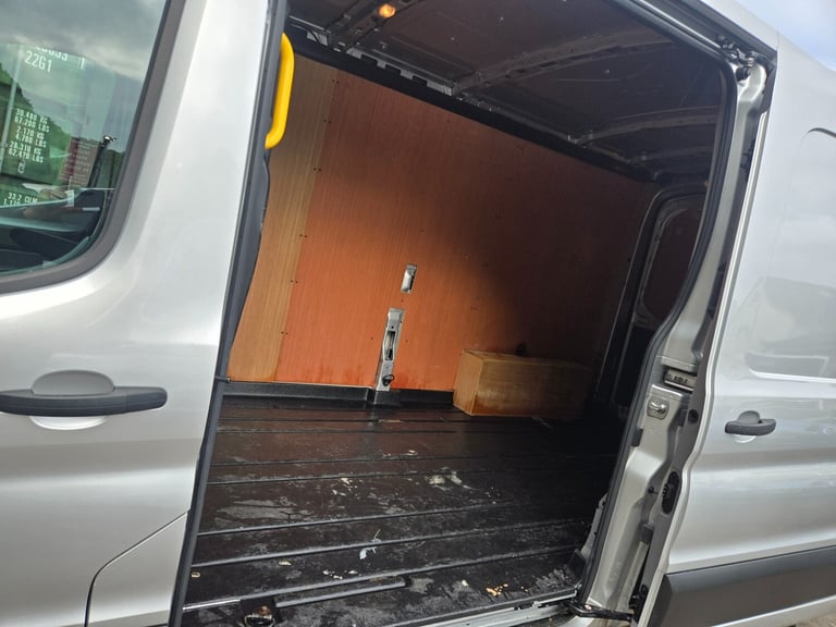 2022 Ford Transit 2.0 EcoBlue 130ps H2 Trend Van PANEL VAN Diesel Manual