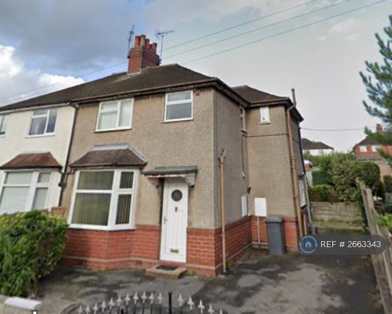 3 bedroom house in Brant Avenue, Newcastle-Under-Lyme, ST5 (3 bed) (#2663343)