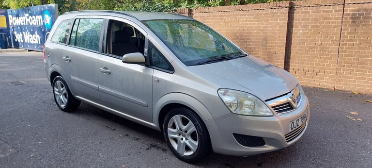 image for 2009 Vauxhall Zafira 1.6 LONG MOT FSH Drives Superb