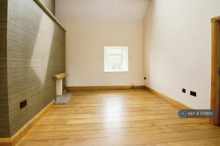 5 bedroom house in Primrose Hill, Cowbridge, CF71 (5 bed) (#1379172)