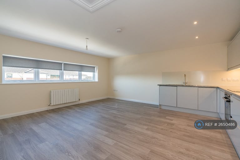 2 bedroom flat in Wedgwood Road, Bicester, OX26 (2 bed) (#2650486)