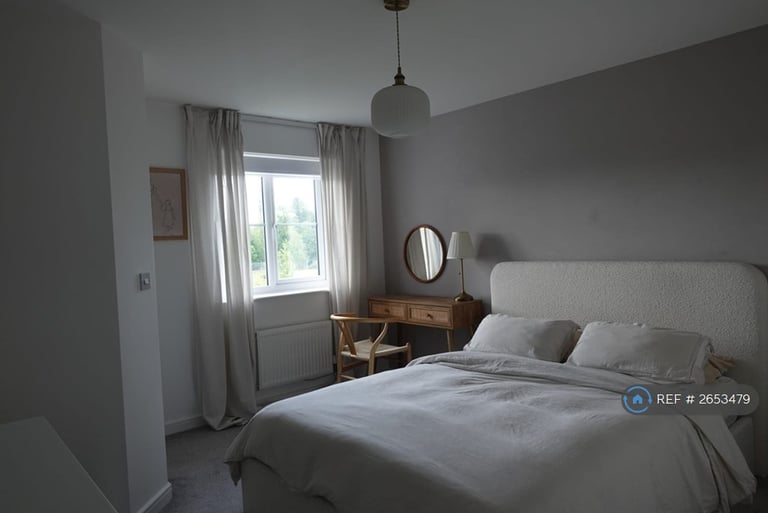 4 bedroom house in Holmes Chapel, Holmes Chapel, CW4 (4 bed) (#2653479)