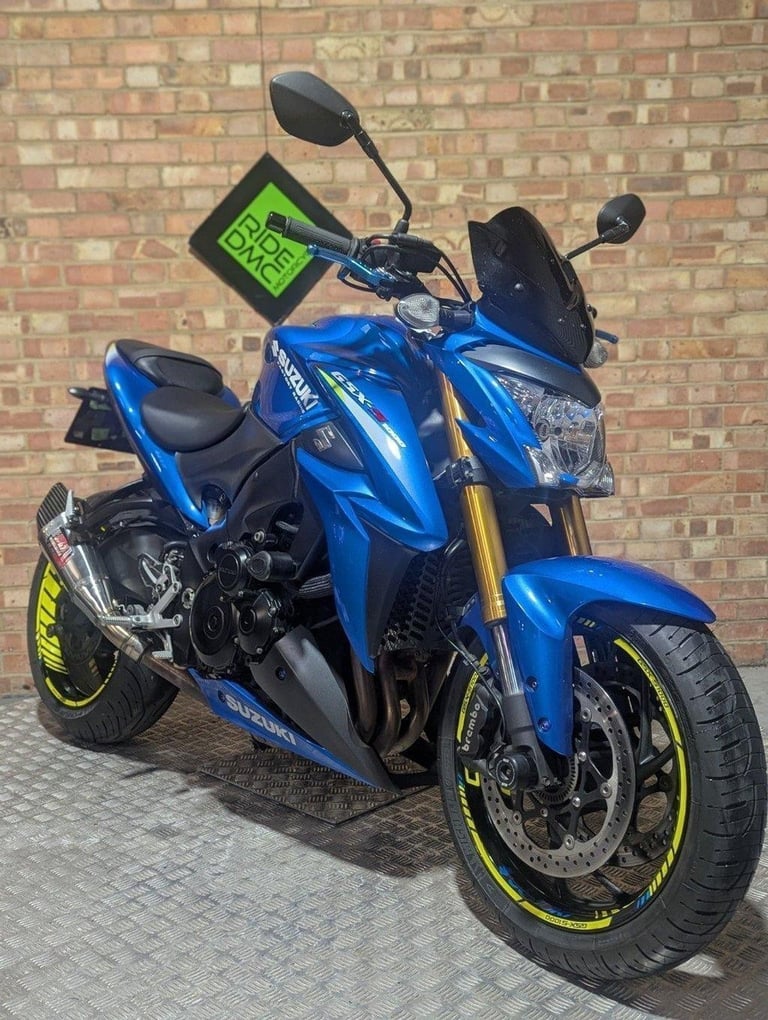 SUZUKI GSX-S1000 ABS 16 - YOSHIMURA EXHAUST -TAIL TIDY - LOVELY BIKE.