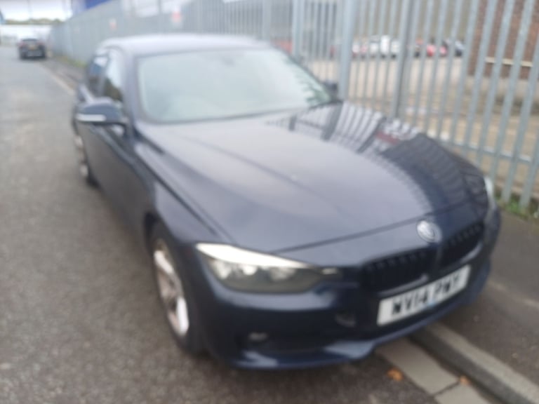 Bmw 320d x drive 2014 spares or repair lovely car 