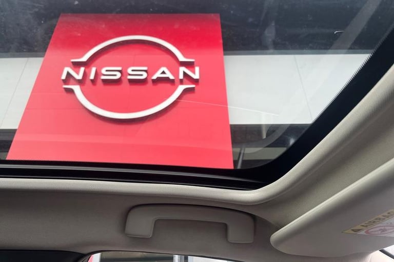 2021 Nissan Qashqai 1.3 DiG-T MH N-Connecta [Glass Roof] 5dr Manual Hatchback Petrol Manual