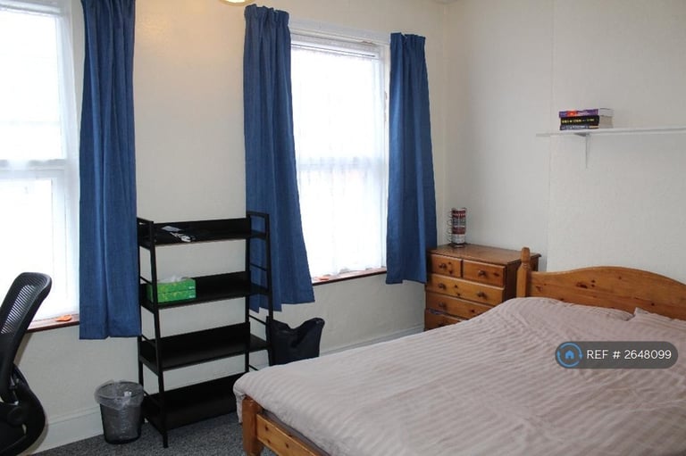 1 bedroom in Hood Street, Northampton, NN1 (#2648099)