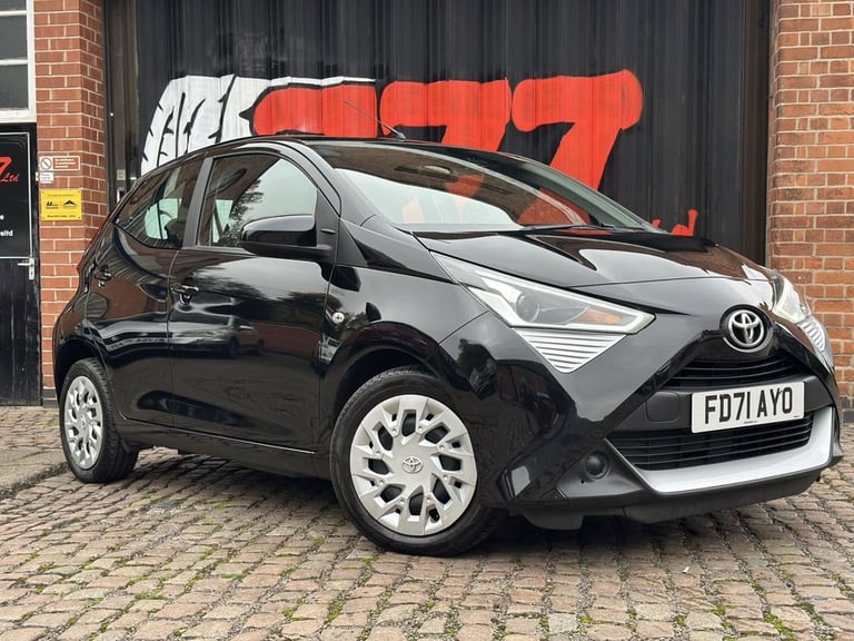 2022 Toyota AYGO 1.0 VVT-i X-Play TSS 5dr HATCHBACK PETROL Manual