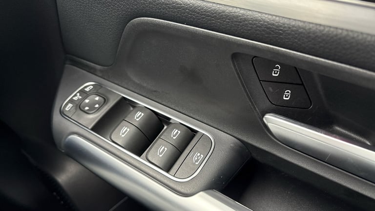 2025 Mercedes-Benz EQA 250+ 140kW AMG Line Prem Plus 70.5kWh 5dr Auto Electric Hatchback Hatchbac...