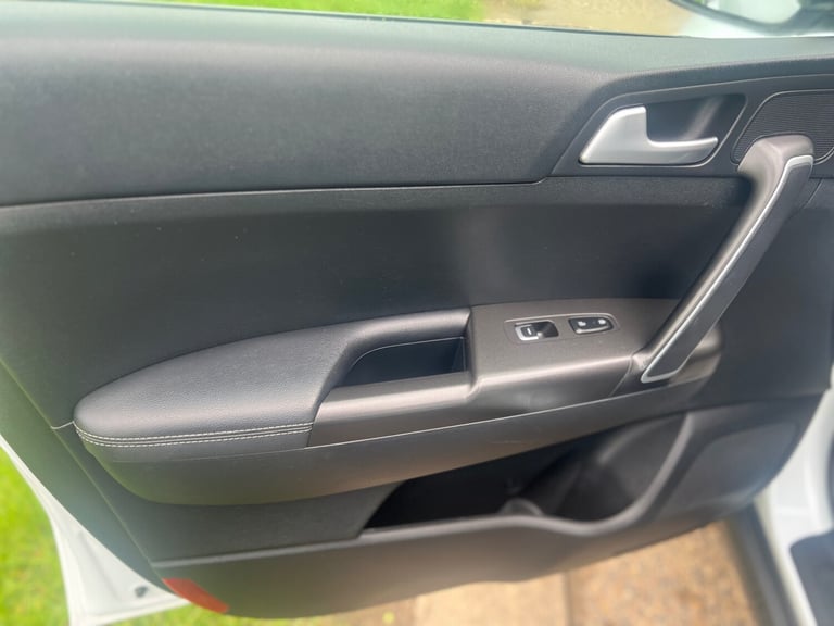 2017 Kia Sportage 1.6 GDi ISG 2 5dr ESTATE Petrol Manual