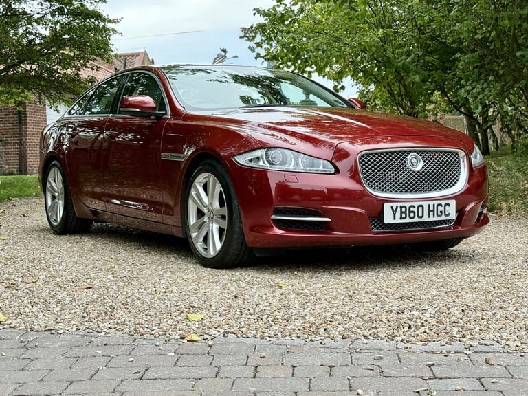 2010 Jaguar XJ 3.0d V6 Premium Luxury 4dr Auto SALOON DIESEL Automatic