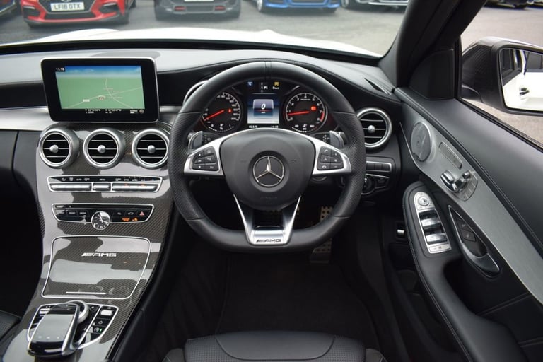 2017 66 MERCEDES-BENZ C-CLASS 4.0 C63 V8 BITURBO AMG (PREMIUM) ESTATE 5DR PETROL