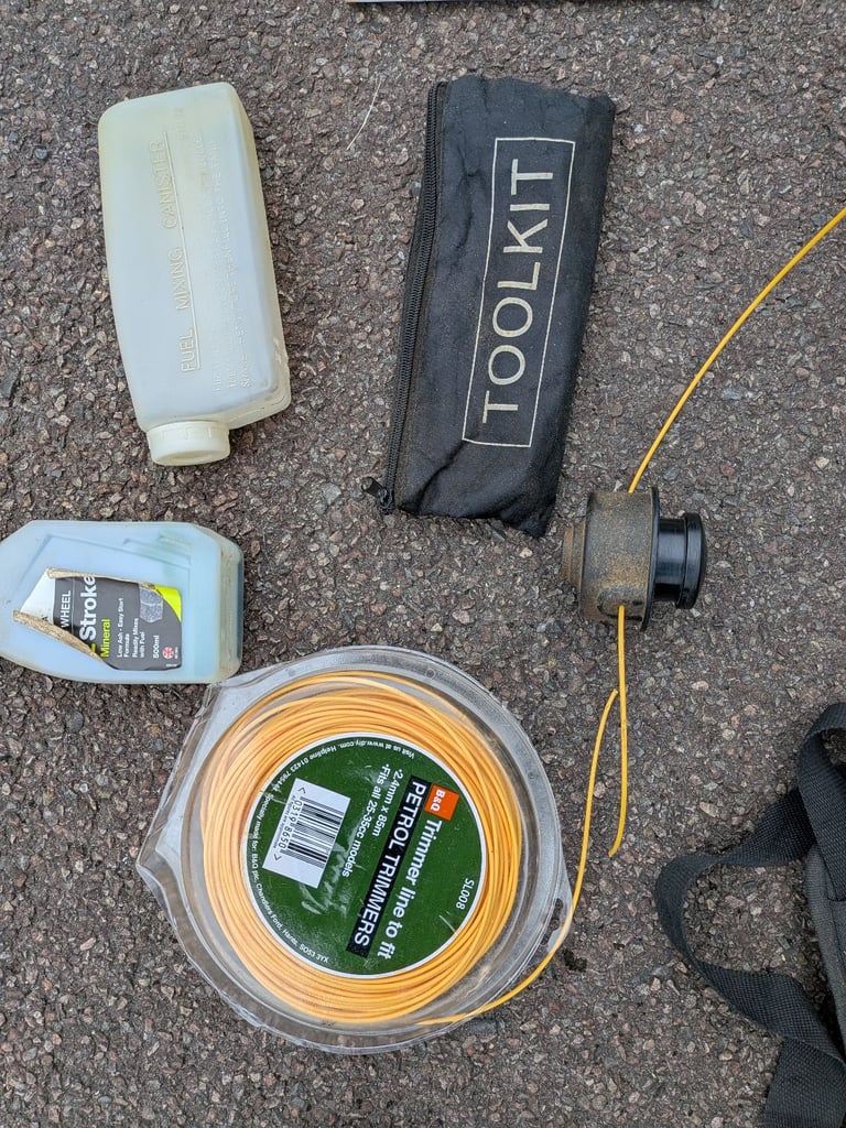 2 stoke strimmer