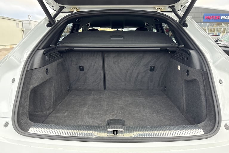 2018 Audi Q3 2.0 TDI Black Edition 5dr ESTATE DIESEL Manual