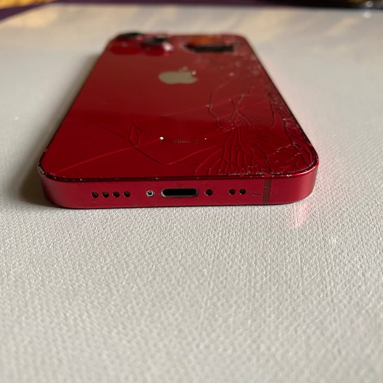 iPhone 13 mini faulty for parts 