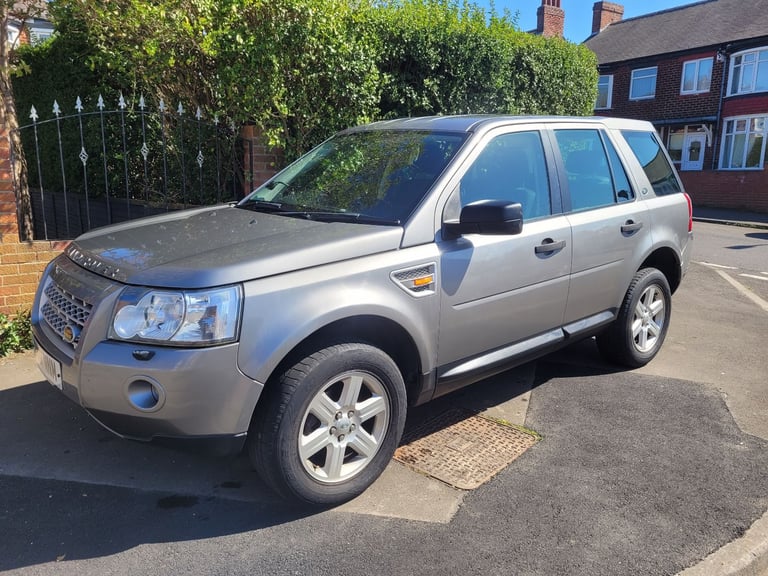 Land Rover, FREELANDER, Estate, 2012, Manual, 2179 (cc), 5 doors