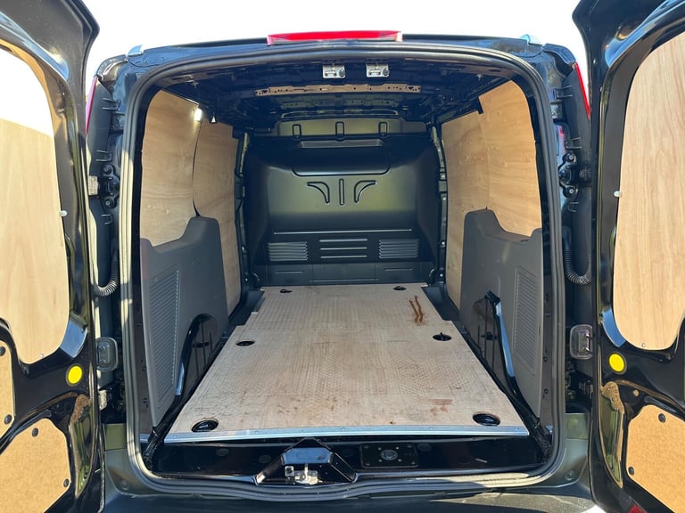 2024 Ford Transit Connect 1.5 250 EcoBlue Active L2 Euro 6 (s/s) 5dr PANEL VAN Diesel Manual