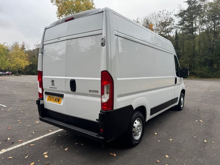 2021 Peugeot Boxer 2.2 BlueHDi H2 Professional Van 140ps PANEL VAN DIESEL Manual