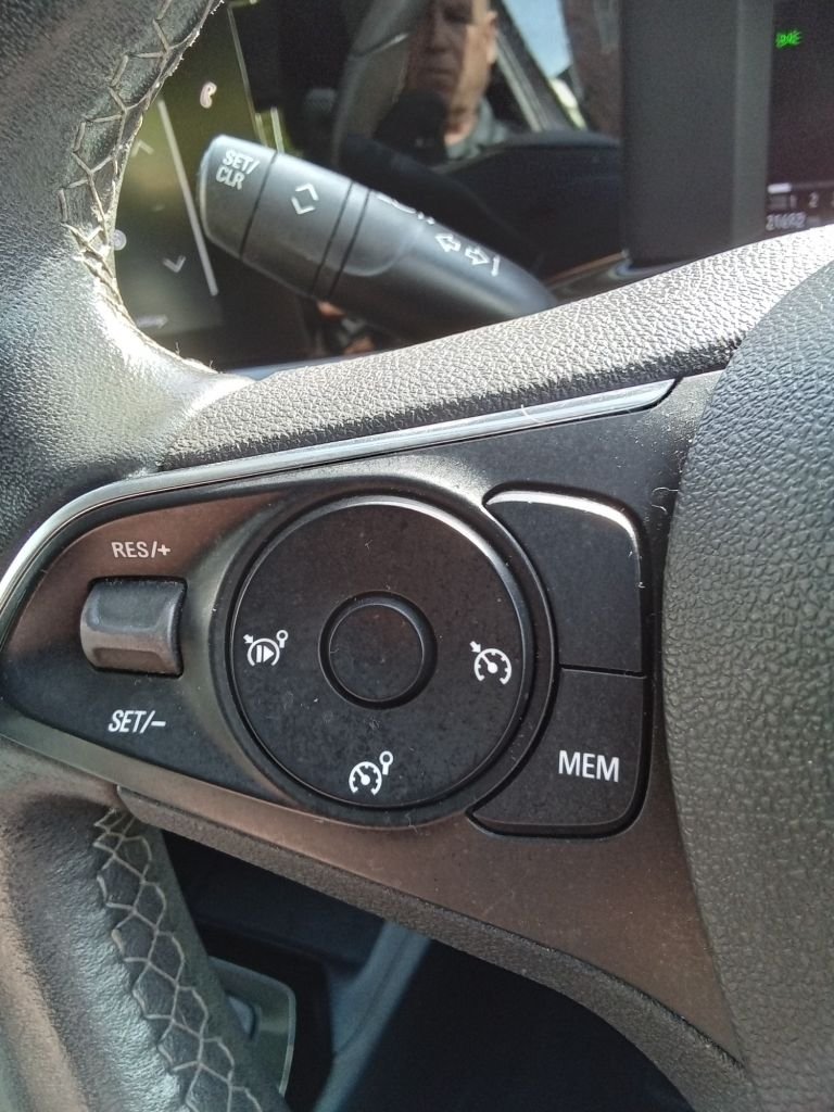 2021 Vauxhall Mokka 1.2 Turbo 100 SE 5dr HATCHBACK PETROL Manual