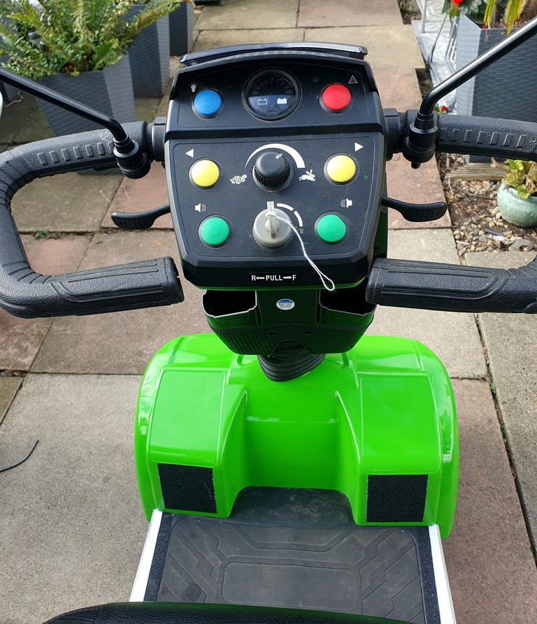 Monarch Vogue Sport 8mph Mobility Scooter 