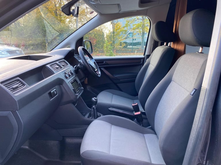 2016 Volkswagen Caddy DOUBLE BED—STOVE—AWNING—CRUISE PANEL VAN Diesel Manual