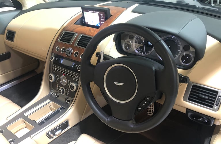 2011 Aston Martin Virage V12 2dr Volante Touchtronic Auto CONVERTIBLE Petrol Automatic