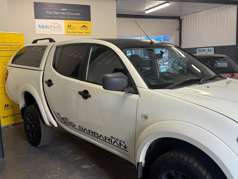 2012 Mitsubishi L200 2.5 DI-D Barbarian Black 4WD Euro 5 4dr (LB) PICK UP Diesel Manual