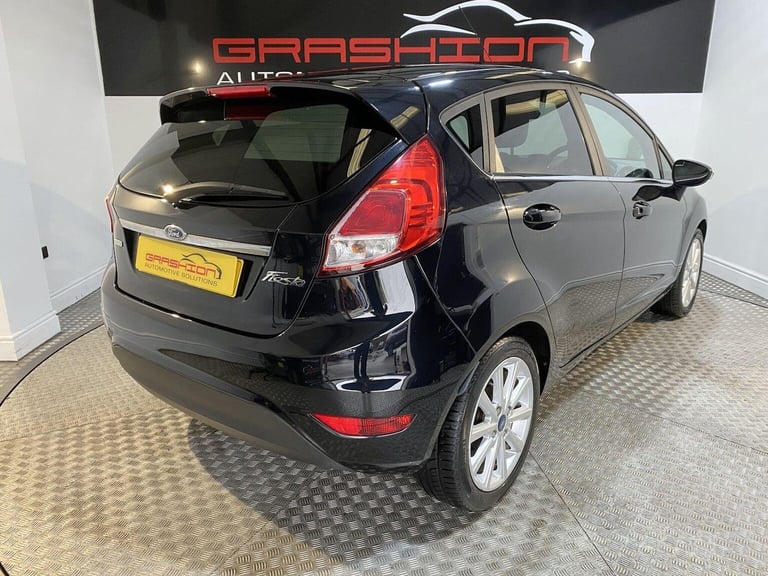 FORD FIESTA 1.0T EcoBoost Titanium Euro 6 (s/s) 5dr 2015