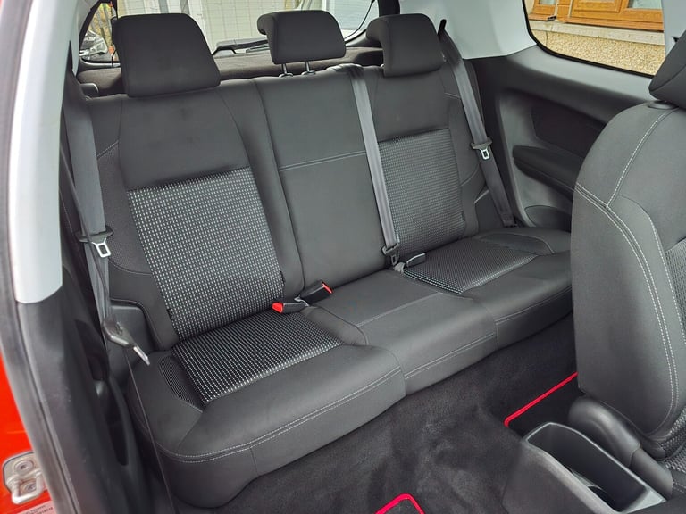 2016 Peugeot 208 1.6 BlueHDi Allure 3dr [Start Stop] HATCHBACK Diesel Manual