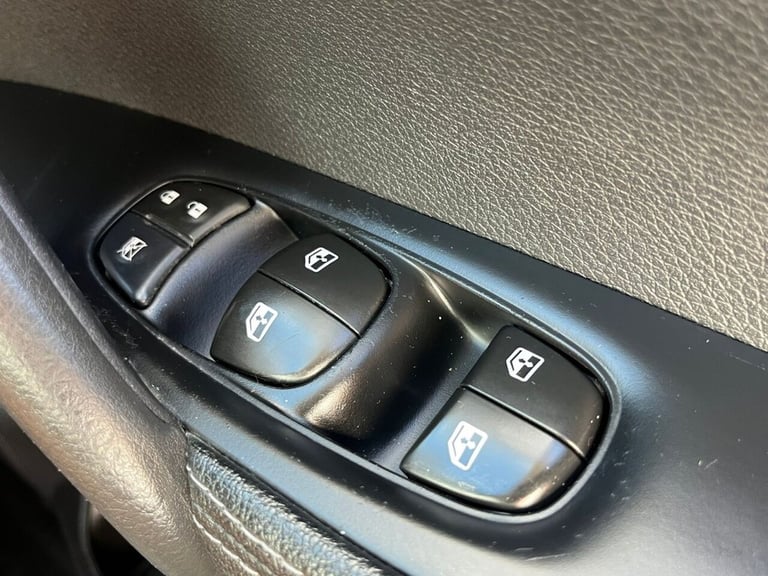 2019 Nissan Qashqai 1.5 dCi Acenta Premium SUV 5dr Diesel Manual Euro 6 (s/s) (115 ps) HATCHBACK ...