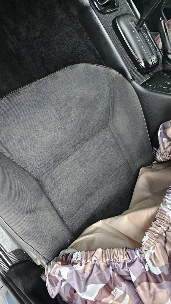 2004 Land Rover Discovery 2.5 TD5 S Station Wagon 5dr (7 Seats) ESTATE Diesel Automatic