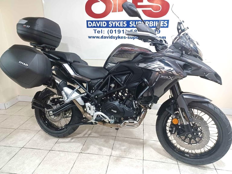 image for Benelli TRK 502 X E5 23-REG ONLY 3 DRY MILES WITH FULL LUGGAGE £4999.OTR