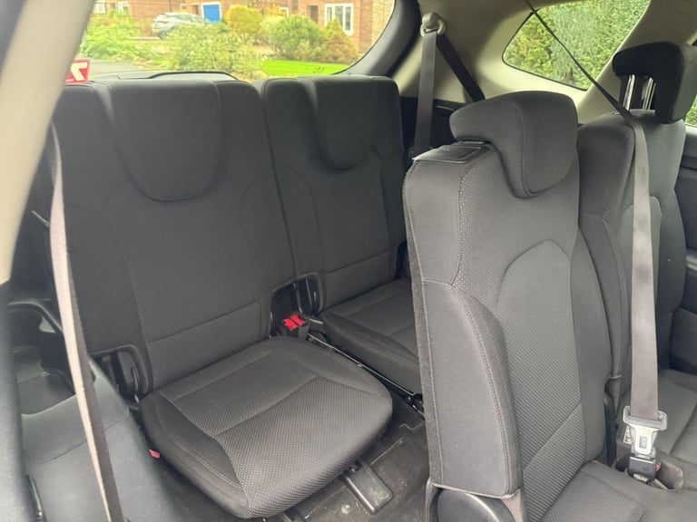 Kia Carens 2 1.7 CRDi MPV 7-seater Automatic with 12 Months Mot&Low Mileage 79K&Full Ser Hist