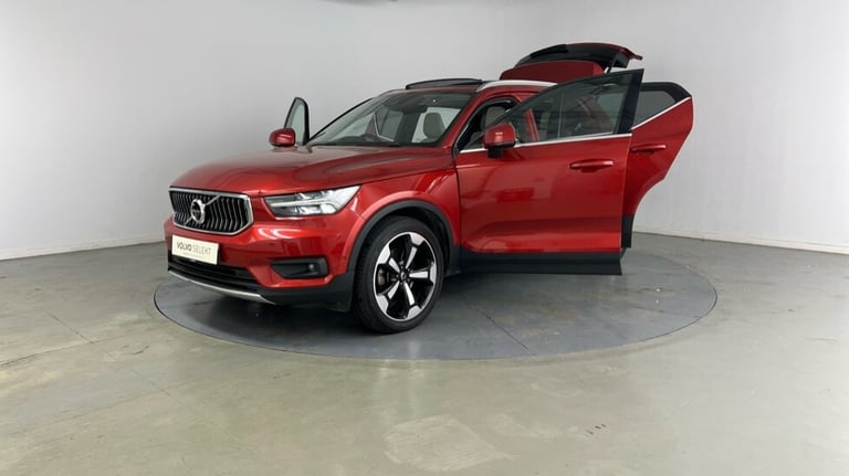 2020 Volvo XC40 Inscription Pro, B4 AWD mild hybrid Estate Petrol Automatic
